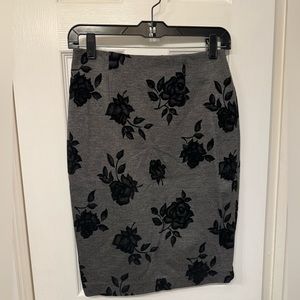 White House Black Market skirt